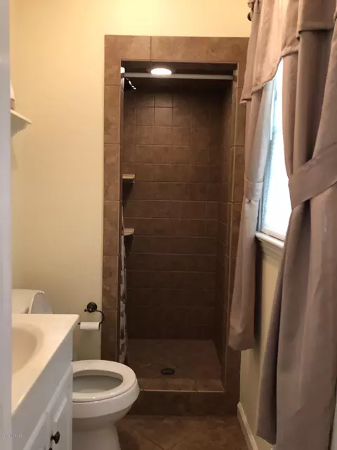 318 E 9th St, Washington, NC 27889 photo 19