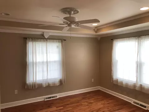 318 E 9th St, Washington, NC 27889 photo 17