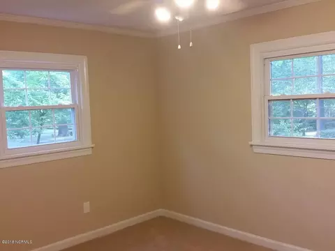 307 E Liberty St, Williamston, NC 27892 photo 18