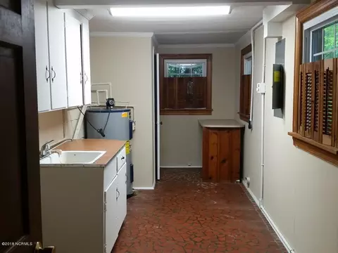 307 E Liberty St, Williamston, NC 27892 photo 15