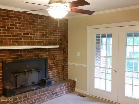 307 E Liberty St, Williamston, NC 27892 photo 12