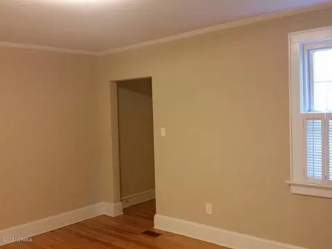 307 E Liberty St, Williamston, NC 27892 photo 7
