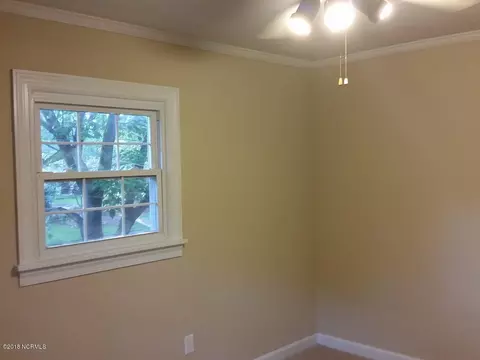 307 E Liberty St, Williamston, NC 27892 photo 19