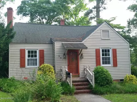 307 E Liberty St, Williamston, NC 27892 photo 1