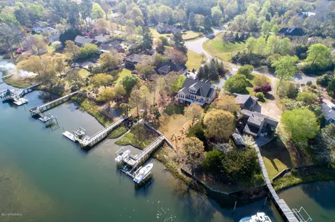 102 Deer Cove Rd, Hampstead, NC 28443 photo 6