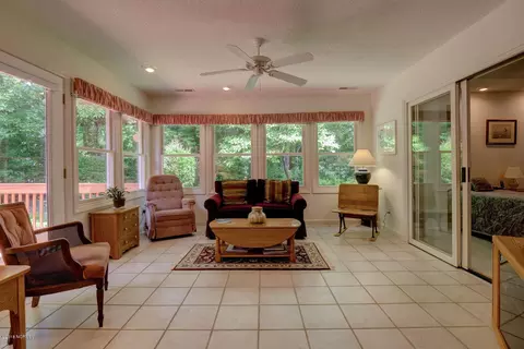 2009 Cordgrass Rd, Hampstead, NC 28443 photo 7