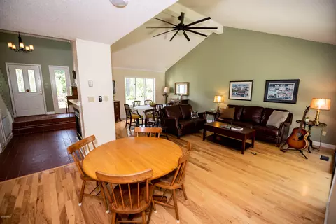 1204 Lupton Dr, Oriental, NC 28571 photo 8