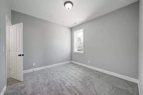 341 Crown Pointe Dr, Hampstead, NC 28443 photo 20