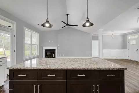 341 Crown Pointe Dr, Hampstead, NC 28443 photo 8