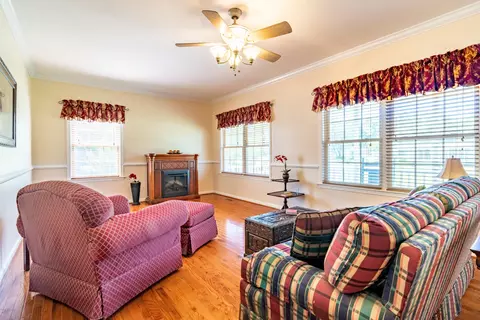 727 Possum Track Rd, Chocowinity, NC 27817 photo 4