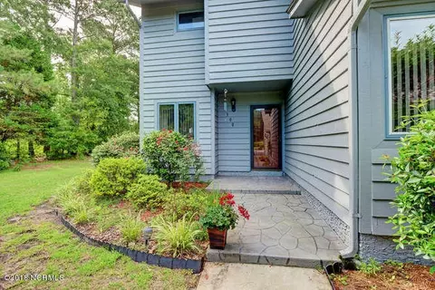 300 Widgeon Dr, Hampstead, NC 28443 photo 2