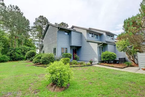 300 Widgeon Dr, Hampstead, NC 28443 photo 1
