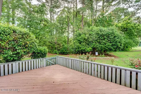 300 Widgeon Dr, Hampstead, NC 28443 photo 18