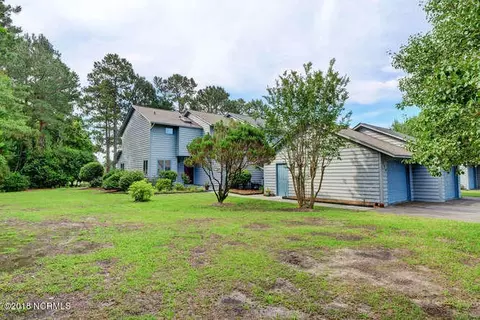 300 Widgeon Dr, Hampstead, NC 28443 photo 4