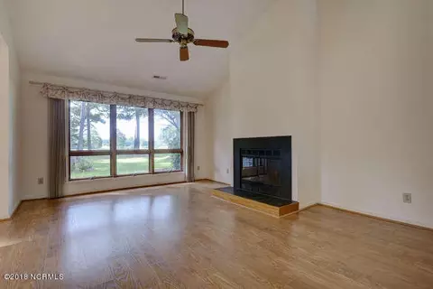 300 Widgeon Dr, Hampstead, NC 28443 photo 9