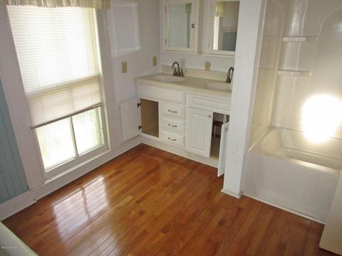 138 Barbour Rd, Hubert, NC 28539 photo 13