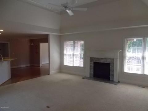 104 James Ct, Chocowinity, NC 27817 photo 2