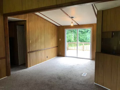 501 E Henry St, Atkinson, NC 28421 photo 17