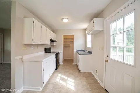 6154 Slocum Trl, Atkinson, NC 28421 photo 12