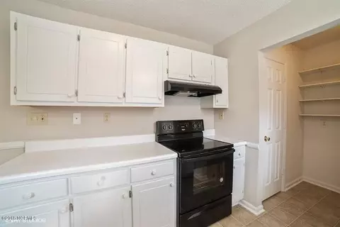 6154 Slocum Trl, Atkinson, NC 28421 photo 11