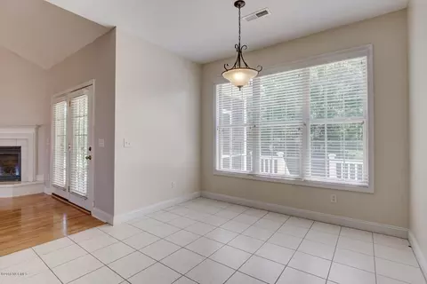 833 Highlands Dr, Hampstead, NC 28443 photo 13