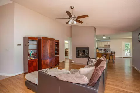 608 Sawgrass Rd, Hampstead, NC 28443 photo 12