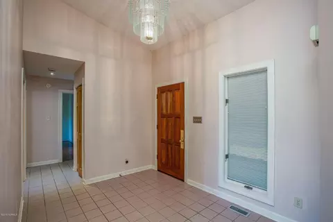 608 Sawgrass Rd, Hampstead, NC 28443 photo 10
