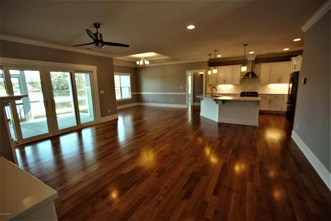 225 Cellars Way, Wallace, NC 28466 photo 4