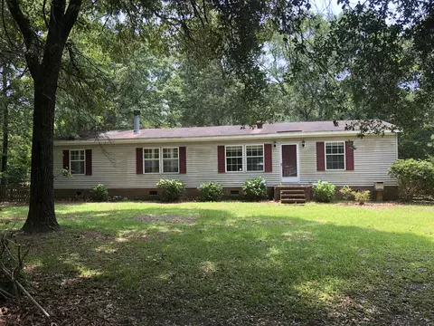 1774 Sloop Point Loop Rd, Hampstead, NC 28443 photo 1
