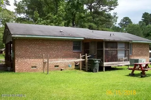 265 Pine St, Wallace, NC 28466 photo 13