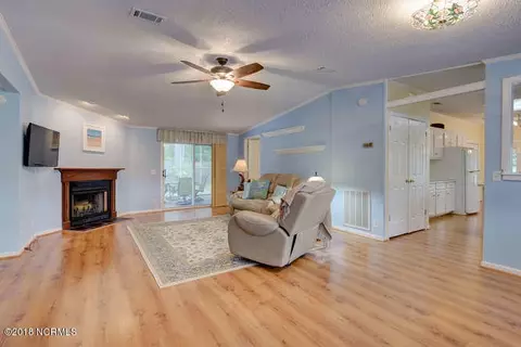 110 Sunset Ct, Hampstead, NC 28443 photo 5