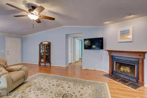 110 Sunset Ct, Hampstead, NC 28443 photo 9