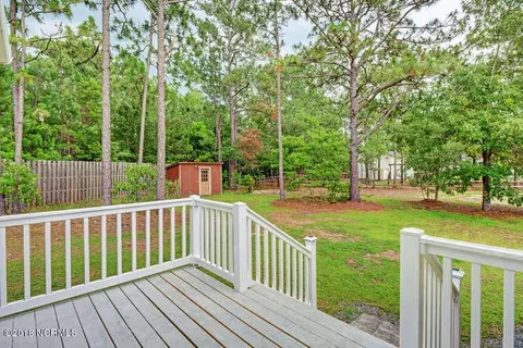 110 Sunset Ct, Hampstead, NC 28443 photo 25