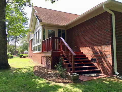 103 Boleyn Loop, New Bern, NC 28562 photo 5