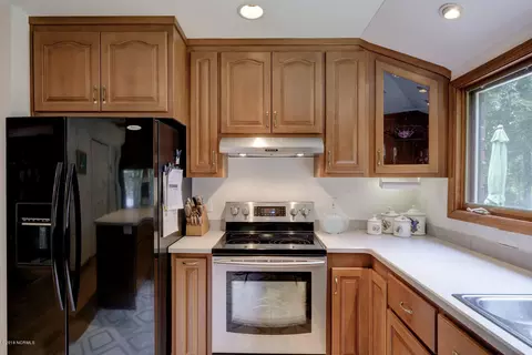 202 Lakeview Dr, Hampstead, NC 28443 photo 15