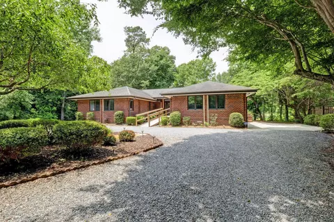 202 Lakeview Dr, Hampstead, NC 28443 photo 2