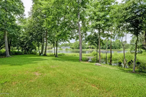 202 Lakeview Dr, Hampstead, NC 28443 photo 36