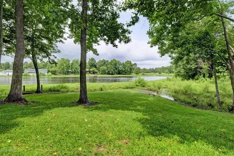 202 Lakeview Dr, Hampstead, NC 28443 photo 37
