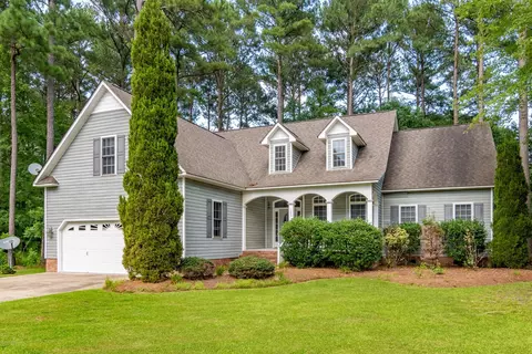 121 Thames Ln, Chocowinity, NC 27817 photo 1