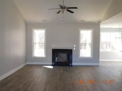 116 Shadow Creek Dr, Hubert, NC 28539 photo 8