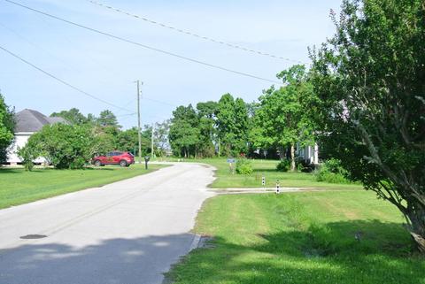 316 Community Rd, Davis, NC 28524 photo 9