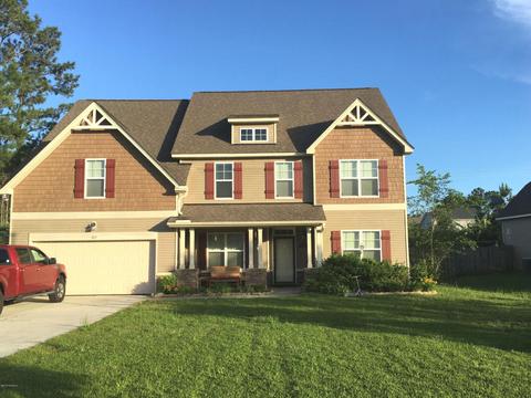 105 Lumis Ct, Hampstead, NC 28443 photo 1