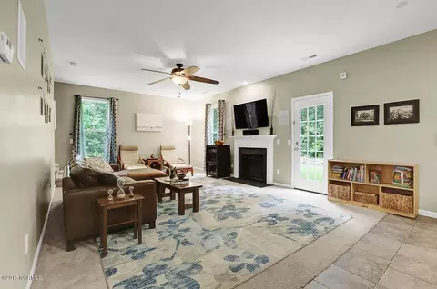 163 Cornel Ln, Hampstead, NC 28443 photo 10