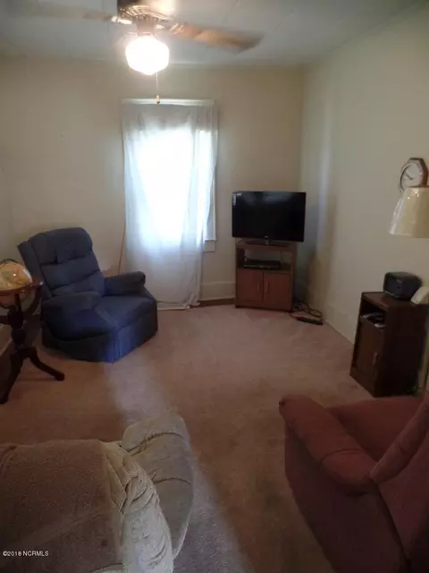 1663 Baldwin Elkins Rd, Clarkton, NC 28433 photo 7