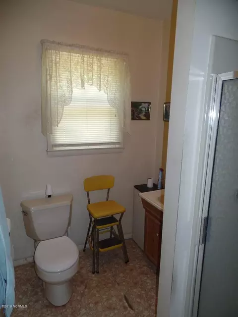 1663 Baldwin Elkins Rd, Clarkton, NC 28433 photo 11