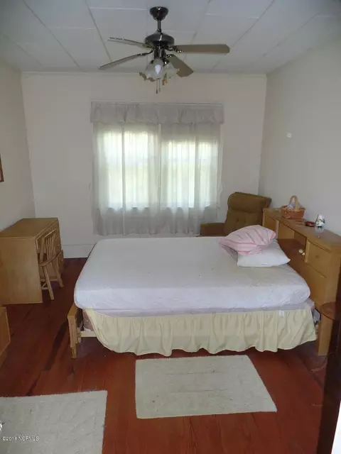 1663 Baldwin Elkins Rd, Clarkton, NC 28433 photo 8