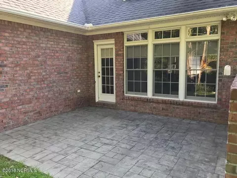 815 Vineyard Dr, New Bern, NC 28562 photo 4