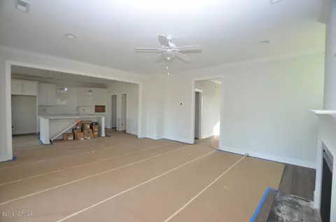 418 Adelaide Dr, Hampstead, NC 28443 photo 6