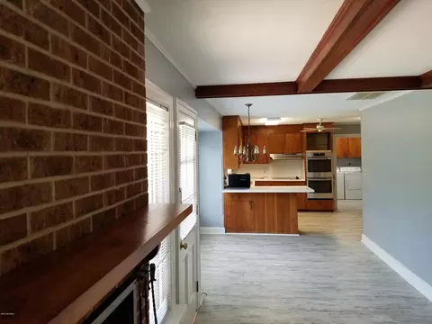 2107 Michelle Dr, Kinston, NC 28504 photo 8