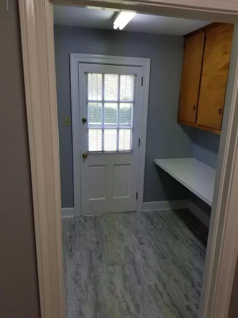 2107 Michelle Dr, Kinston, NC 28504 photo 16